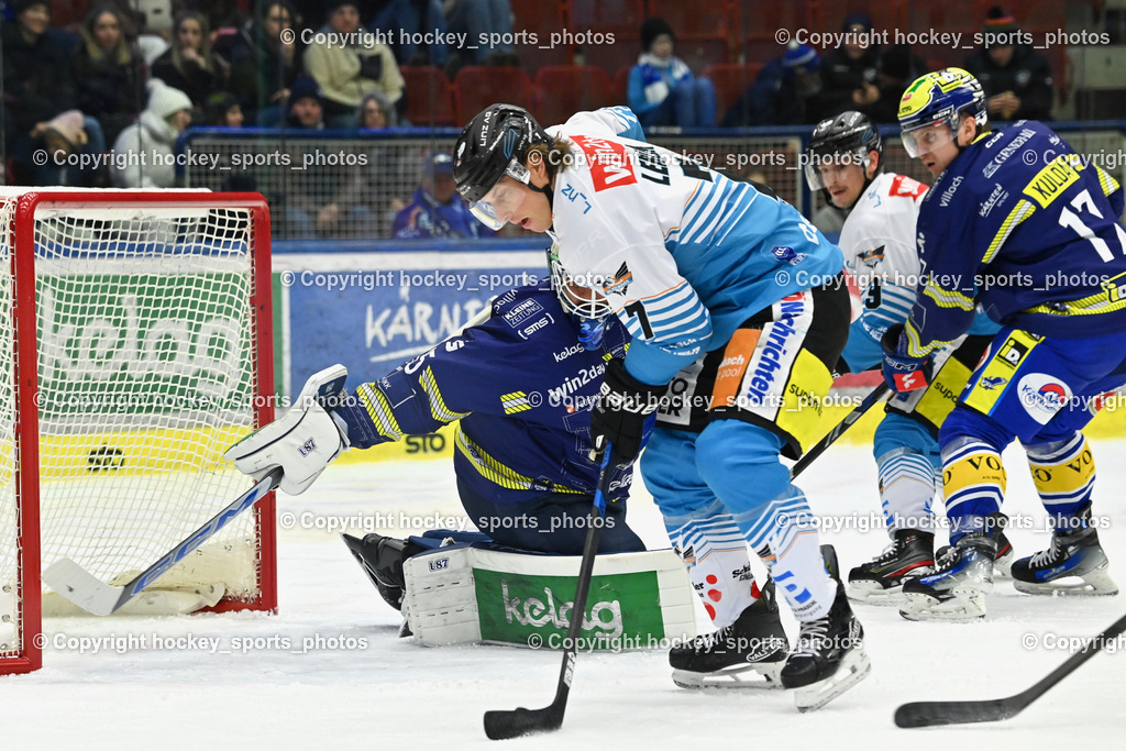 EC IDM WÄRMEPUMPEN VSV vs. Steinbach Black Wings Linz | #7 Brian Lebler Black Wings Linz, #17 Arturs Kulda EC VSV, #9 Emilio Romig Black Wings Linz, #35 Joe Cannata EC VSV, EC IDM WÄRMEPUMPEN VSV vs. Steinbach Black Wings Linz, EC IDM WÄRMEPUMPEN VSV vs. Steinbach Black Wings Linz am 28.11.2025 in Villach (Stadthalle Villach), Austria, (Photo by Bernd Stefan)