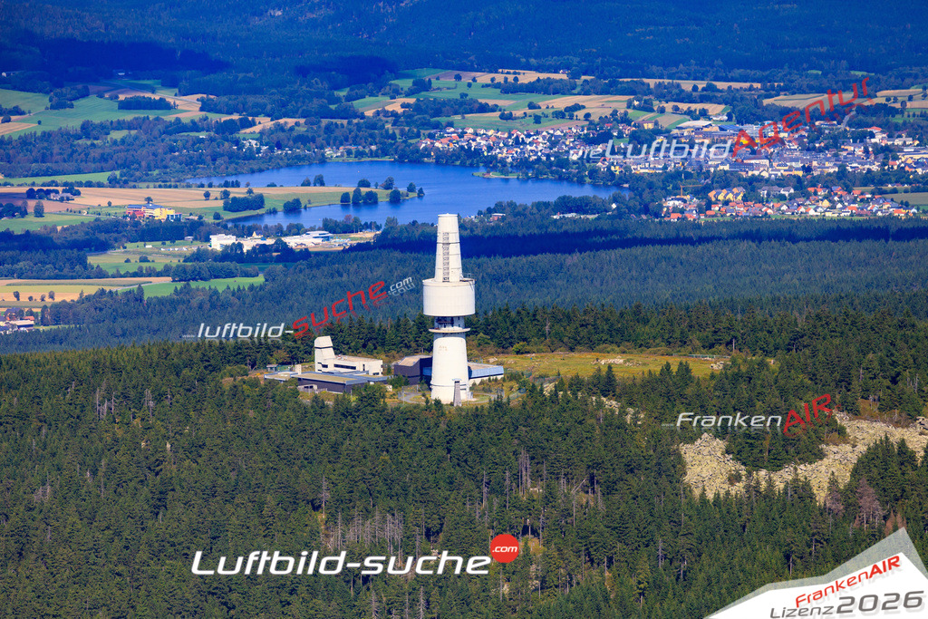 Die Luftaufnahme Schneeberg -  wurde 2017 mittels Flugzeug (keine Drohne) erstellt. Perfekte Schärfe und Druck- Auflösung- Garantiert!