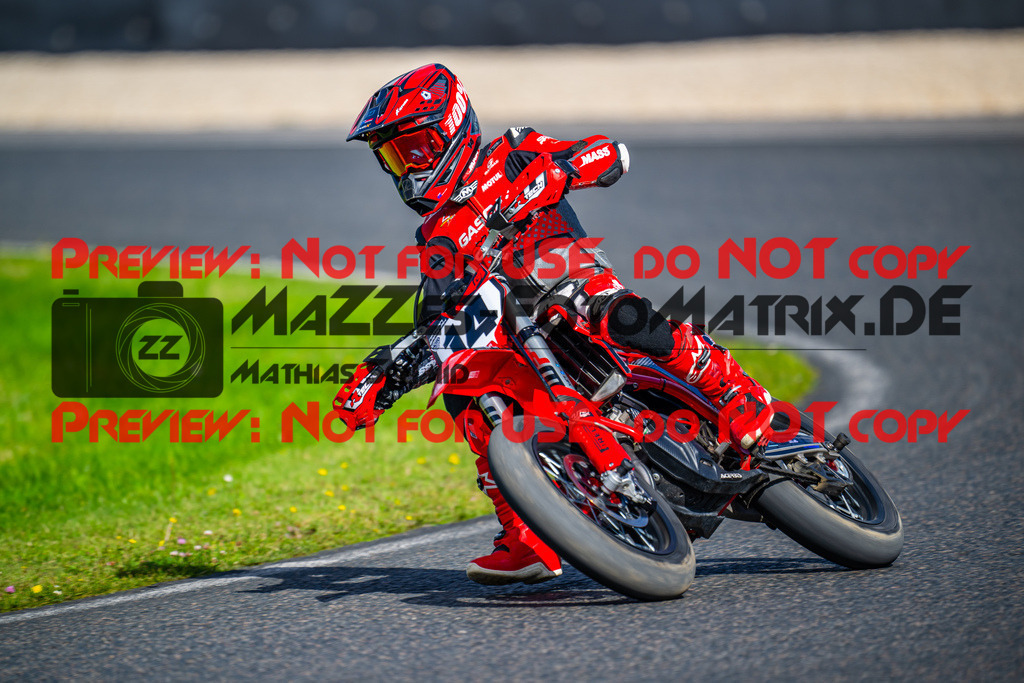 MaZZes_Fotomatrix_20240928_6007705_4227 | S4