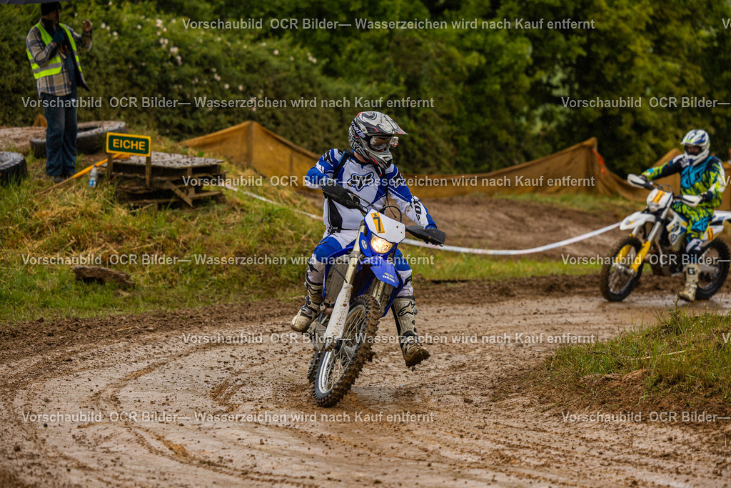 Schefflenz Sonntag R6-7360 | OCR Bilder Fotograf Eisenach Michael Schröder