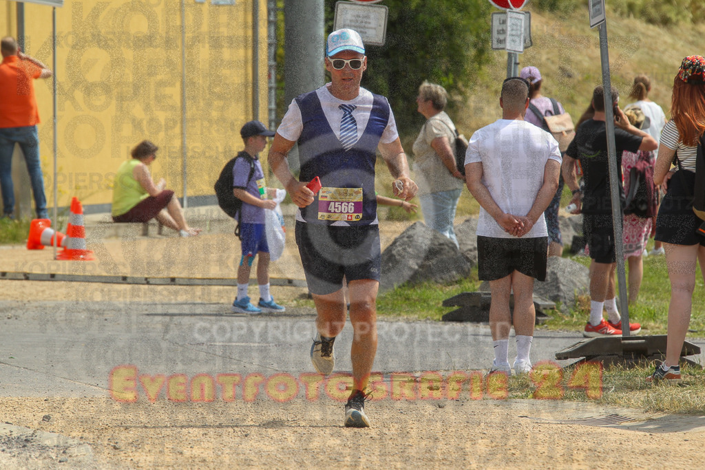 250614_1141_EV4_9155 | Sportfotografie im Rhein-Sieg Kreis, Köln, Bonn, NRW, Rheinland Pfalz, Hessen, etc. Unser Tätigkeitsfeld umfasst den Laufsport vom Volkslauf über den Marathon, Duathlon, Triathon bis zum Ultralauf wie Kölnpfad Ultra oder Schindertrail.