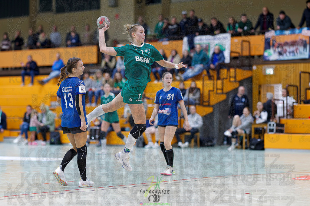 Jugenbundesliga wJB; HSG Kleenheim/Langgöns - SG Kappelwindeck/Steinbach | Jugenbundesliga wJB; HSG Kleenheim/Langgöns - SG Kappelwindeck/Steinbach am 23.11.2025 in Oberkleen (Weidig-Halle)Photo © 2025 - Jörg Heinrich - Realisiert mit Pictrs.com