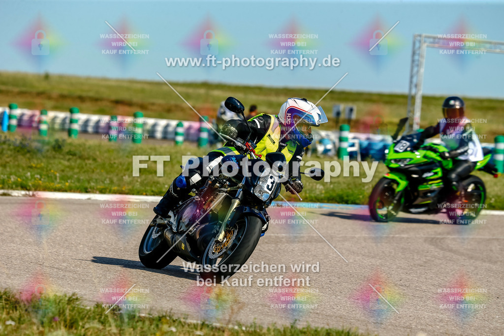 Chambley Juli-0469 | Hier findet Ihr Bilder von Touristenfahrten auf der Nürburgring Nordschleife oder von anderen Veranstaltungen die ich besucht habe. Viel Spass beim Durch Schauen 