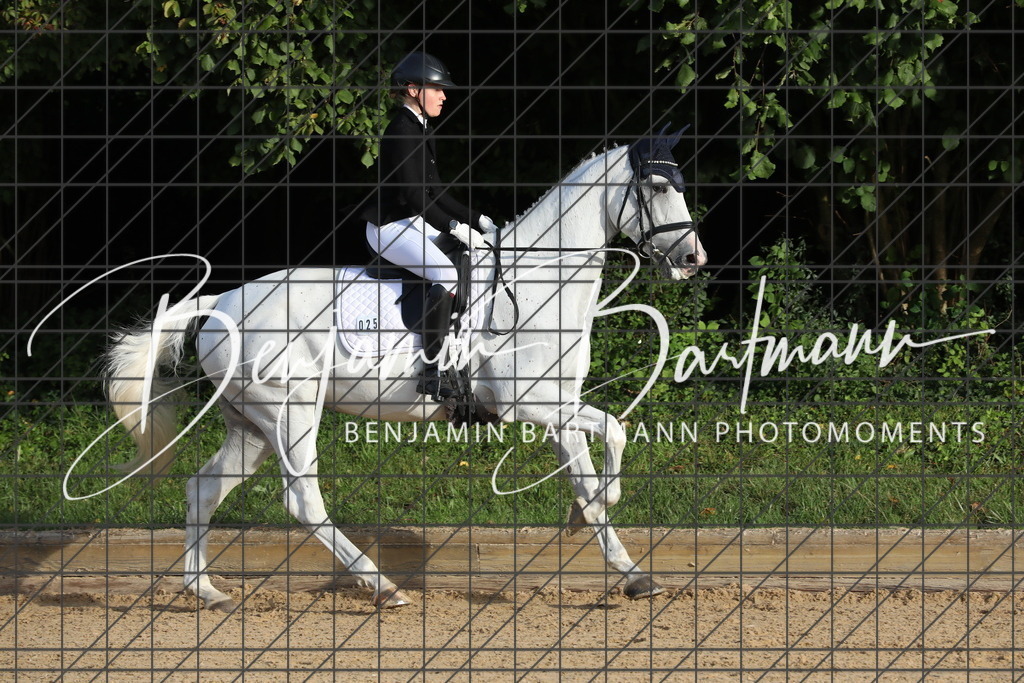 AZ2A1505 | Benjamin Bartmann Photomoments