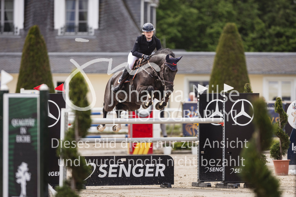 260509_PfSpTa_13_M2-Spr-335 | Deine schönsten Turniermomente als professionelle Fotos! Entdecke hochwertige Pferdesport-Fotografie im Online-Shop. Jetzt Fotos finden & bestellen!