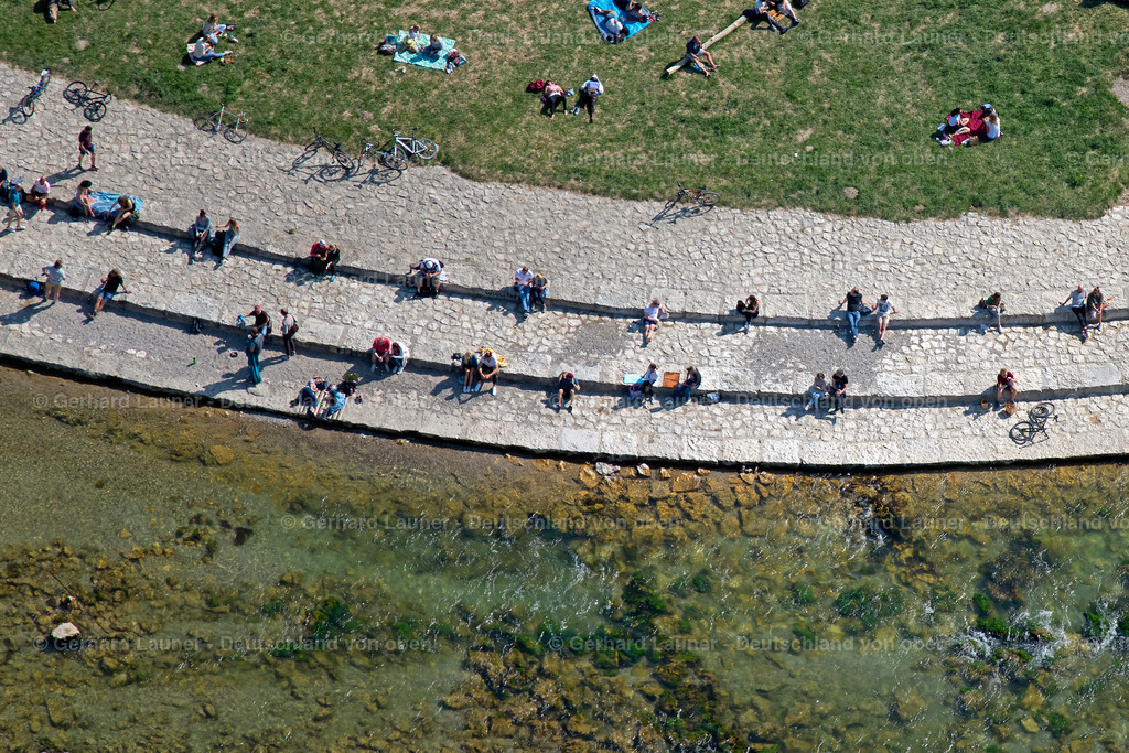 4025006 | Freizeit an der Isar an der Reichenbachbrücke, München im Bundesland Bayern