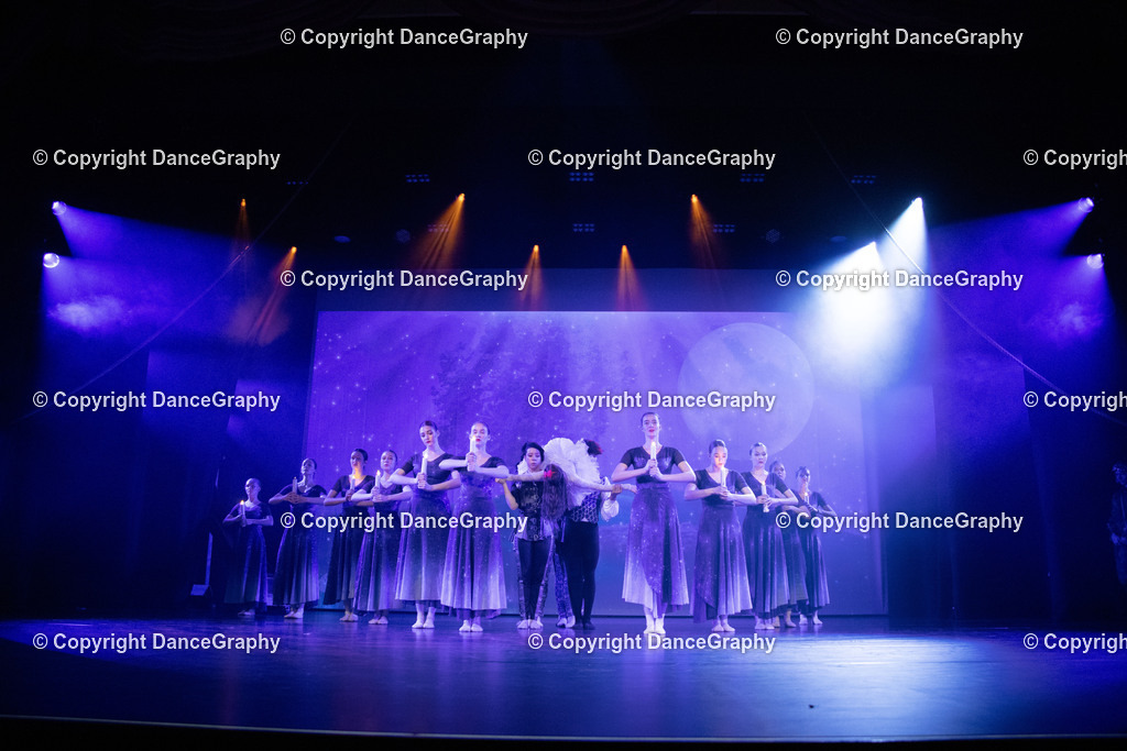 GPHY3419 | DanceGraphy - Realisiert mit Pictrs.com