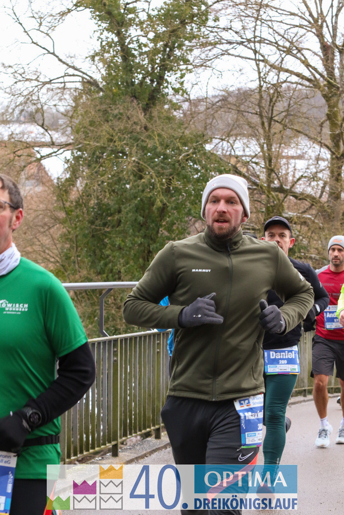 VR Bank Hauptlauf 10km | 40. Optima 3koenigslauf 2026 - Realisiert mit Pictrs.com