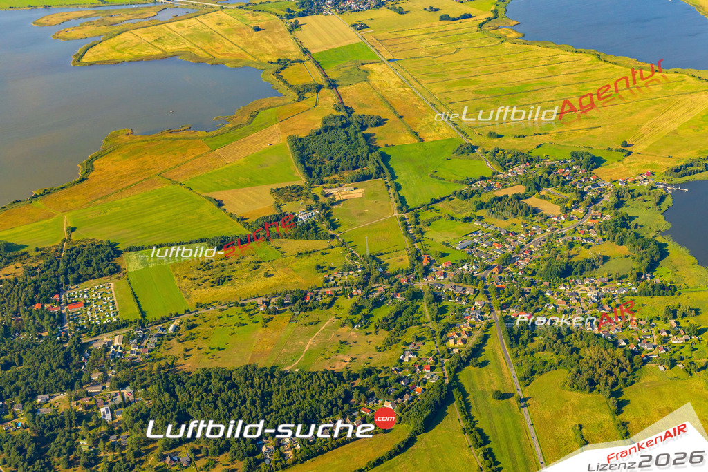 Übersichts Bild Pruchten - Die Luftaufnahme wurde 2025 vom UL-Flugzeug heraus erstellt ( keine Drohnenaufnahme ) - Hochauflösende Luftaufnahme - für Wandbilder und großformatige Ausdrucke geeignet. Das besondere Geschenk!Hier alle&nbsp;Infos zur Lizenzierung der LuftaufnahmeWir fliegen auch dieses Jahr wieder in Ihre Region um Luftbilder zu erstellen.- Luftbild anfragen
