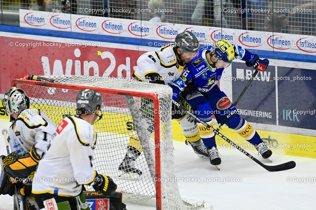 EC IDM Wärmepumpen VSV vs. HC Pustertal 8.10.2023 | #18 STANTON Ryan HC Pustertal, #86 LANZINGER Florian EC VSV,  EC IDM Wärmepumpen VSV vs. HC Pustertal 8.10.2023, EC IDM Wärmepumpen VSV vs. HC Pustertal am 08.10.2023 in Villach (Stadthalle Villach), Austria, (Photo by Bernd Stefan)