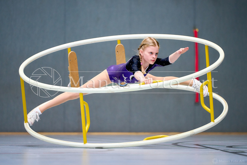 C-DSC06330 | Professionelle Sportfotografie in Hamburg, Schleswig-Holstein und Niedersachsen – spezialisiert auf Rhönrad, Geräteturnen, Leistungsturnen und rhythmische Sportgymnastik. Bundesweite Begleitung von Rhönrad-Events. Jetzt Sport-Fotos - Realisiert mit Pictrs.com
