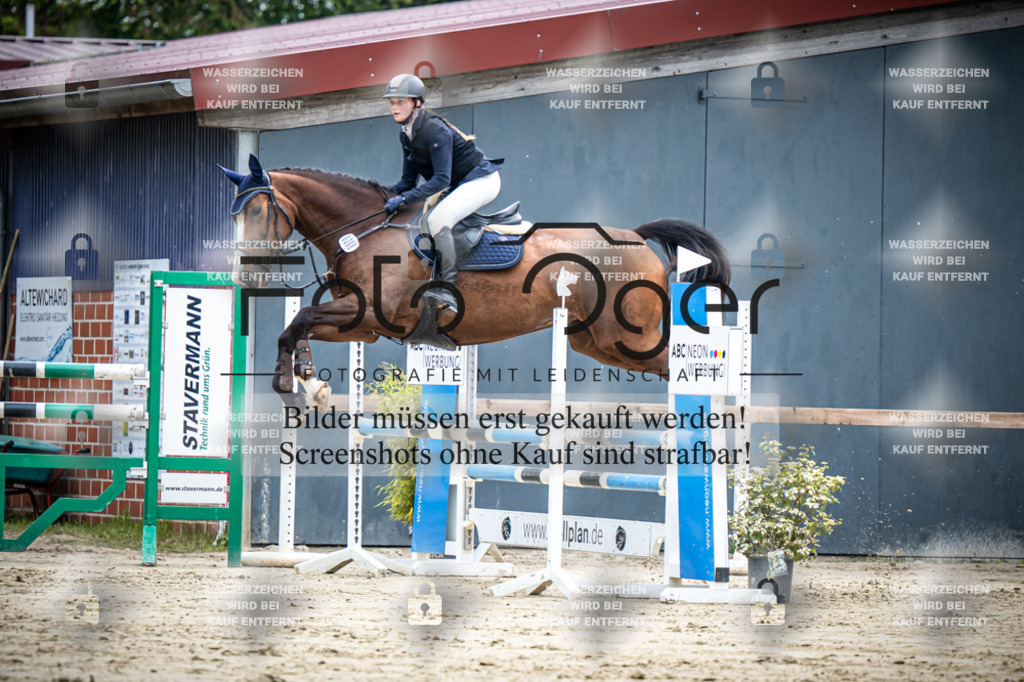 DOS_1022 | Reitturnier Venne - Realisiert mit Pictrs.com