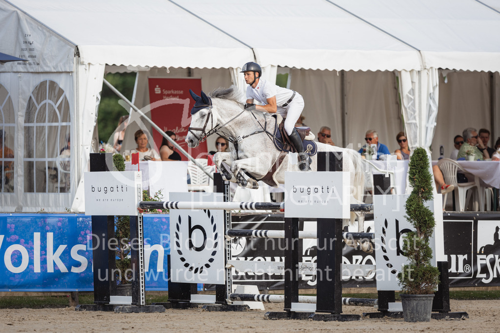230624_PfSpTa_GroßerPreis-233 | Deine schönsten Turniermomente als professionelle Fotos! Entdecke hochwertige Pferdesport-Fotografie im Online-Shop. Jetzt Fotos finden & bestellen!