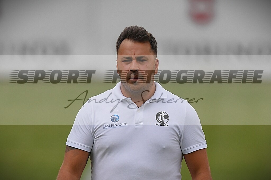 D5S_5049 | Kaufen Sie Sportbilder im Onlineshop von Andy Scherrer Sportfotografie. Faszinierende Bilder von Sportevents aus der ganzen Schweiz. Fussball, Frauenfussball, Unihockey, Handball, Schwingen und weiteren Sportarten. - Realisiert mit Pictrs.com