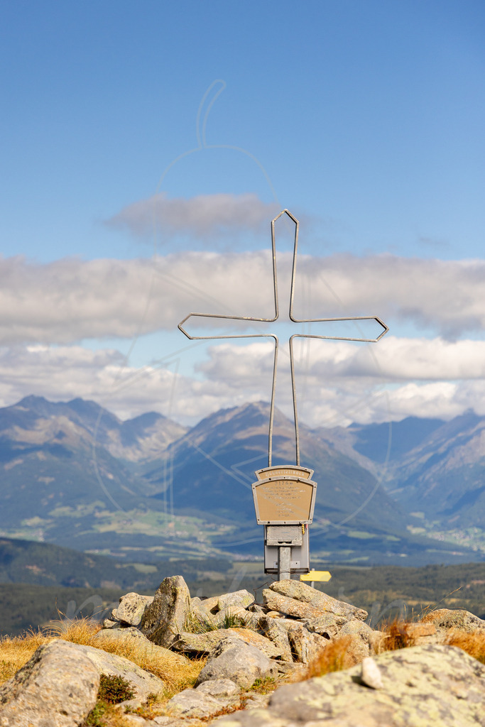 Hühnerleitnock | Ihre Fotografin im Lungau, ihre Fotografin im Mostviertel, Wandbilder Onlineshop, Imagefotos für Ihr Unternehmen,  - Realisiert mit Pictrs.com