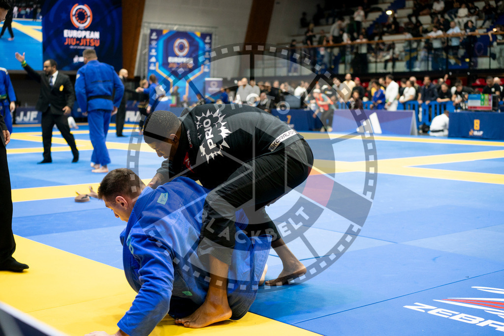 20240124PBB04707 | Fighters compete during the second day of the IBJJF European Championship in Paris, France, on January 24, 2024.
