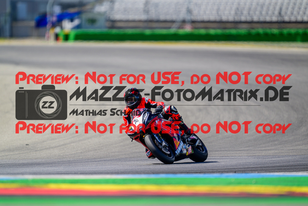 MaZZes_FotoMatrix_240615_6007705_4716 | GELB