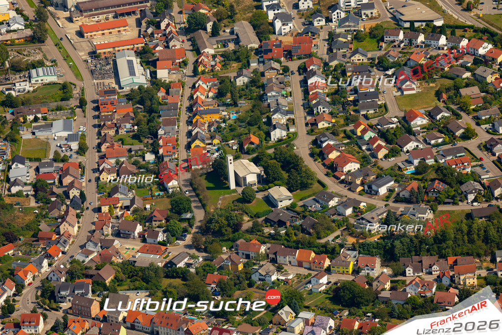 Das Luftbild zeigt :  Kirchardt - Die Luftaufnahme wurde 2024 vom UL-Flugzeug aus erstellt ( keine Drohne ) - Hochauflösende Luftaufnahme - Für grossformatige Ausdrucke geeignet. Die Geschenkidee !Mit Lizenz und Bildrechte bestellbar