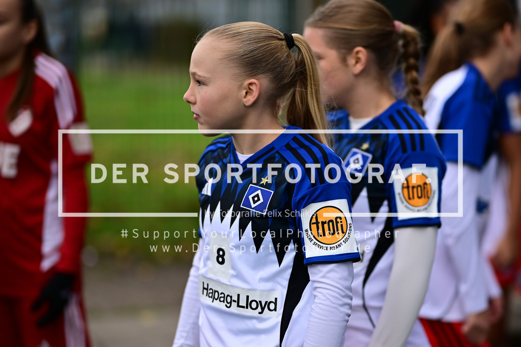 Fußball I Juniorinnen I Saison 2025-2026 I Regionalliga Nord I 7. Spieltag I Hamburger SV U17 - SpVg Aurich U17 I 03340 | Der Sportfotograf. - Realized with Pictrs.com