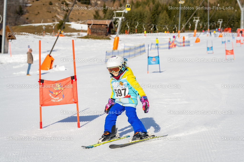 SRF_12.12.2025 0103 | SRF_12.12.2025 0103 - Realisiert mit Pictrs.com