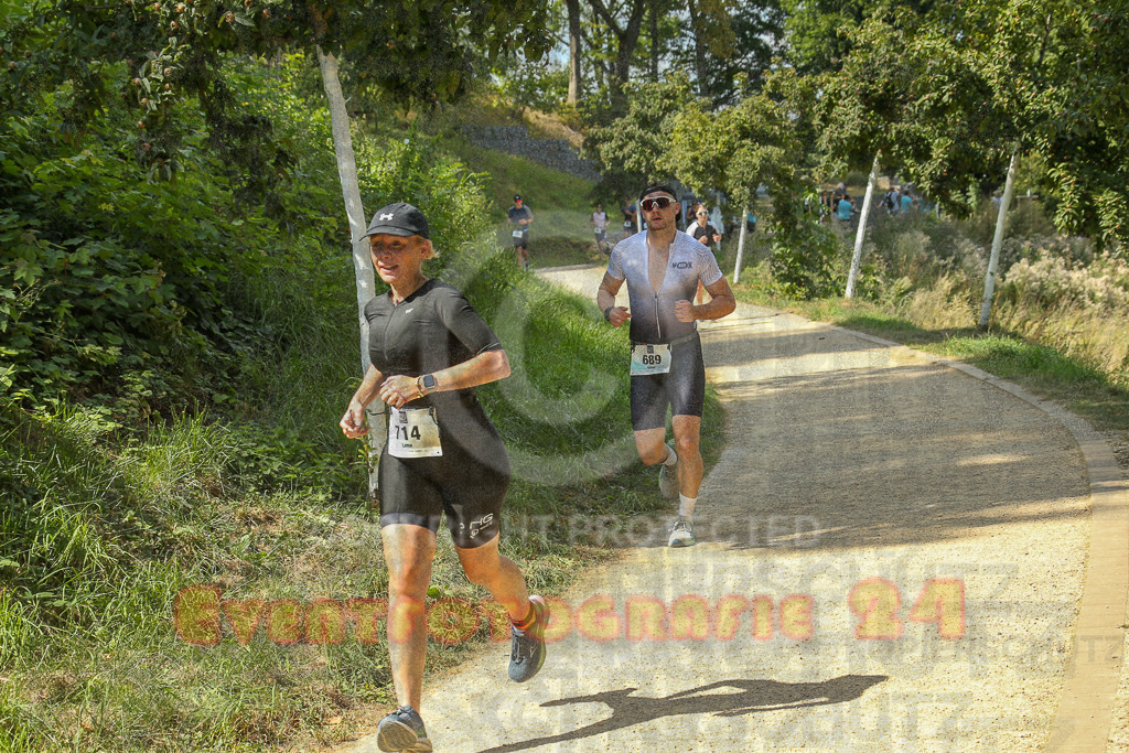 250824_1451_EX1_7790 | Sportfotografie im Rhein-Sieg Kreis, Köln, Bonn, NRW, Rheinland Pfalz, Hessen, etc. Unser Tätigkeitsfeld umfasst den Laufsport vom Volkslauf über den Marathon, Duathlon, Triathon bis zum Ultralauf wie Kölnpfad Ultra oder Schindertrail.