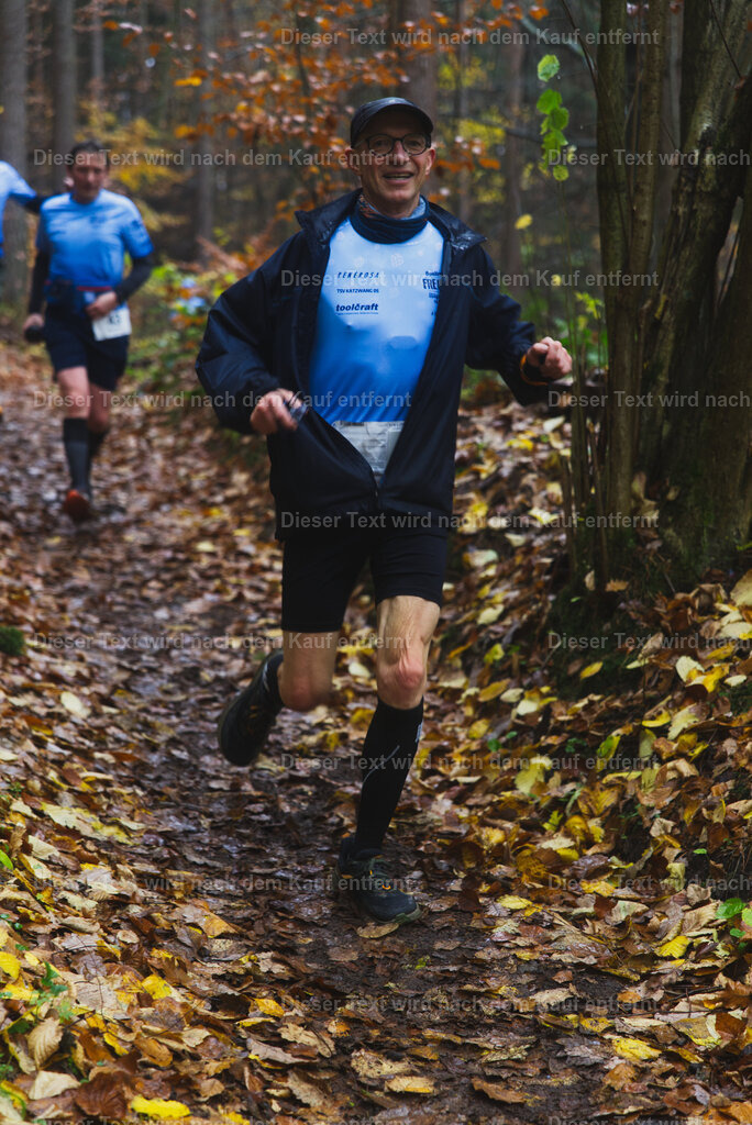 cineathletes-huegelland-2025-11-09-10-57-03-1 | Sportfotografie rund um Obstacle Course Racing und Trail Run - Realisiert mit Pictrs.com