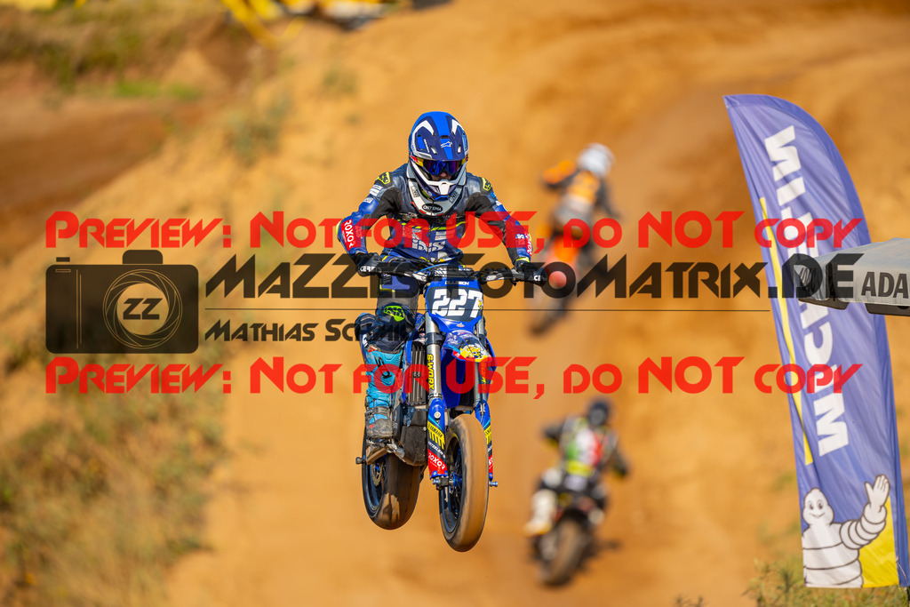 MaZZes-Fotomatrix-20260815-601611 | S2