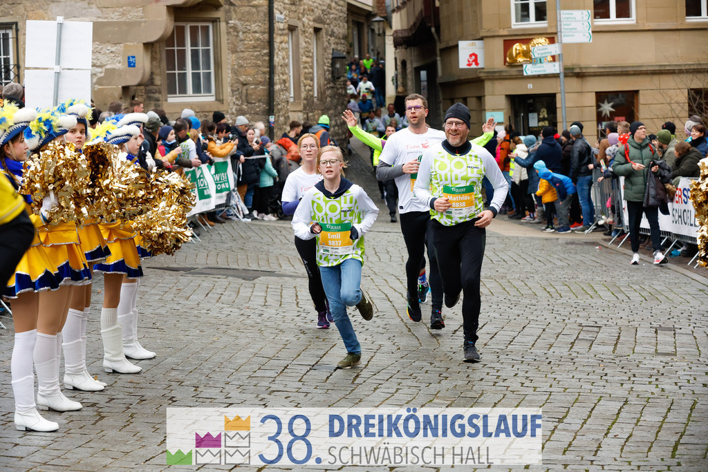 5km Roewisch Wohnbau Cup | 3 Koenigslauf 2024 5km Roewisch Wohnbau Cup - Realisiert mit Pictrs.com