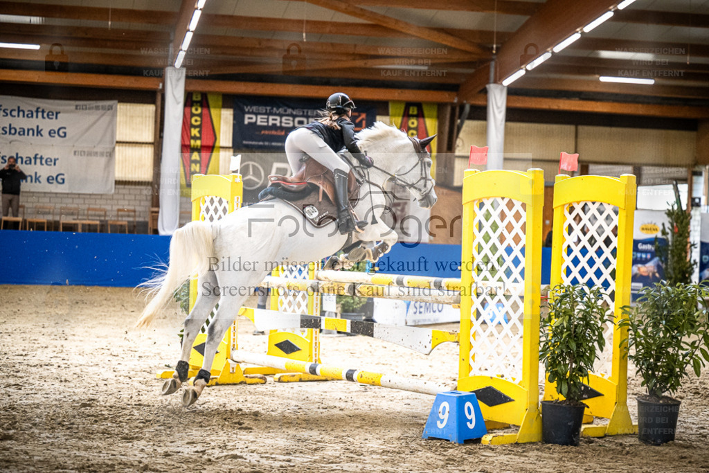 DOS_3101 | Entdecke hochwertige Reitturnierfotos von Foto Oger. Professionell, emotional und authentisch – jetzt Lieblingsmomente im Shop bestellen. - Realisiert mit Pictrs.com