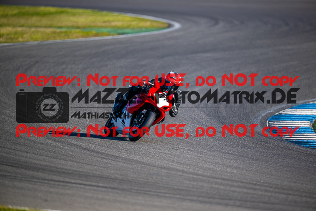 MaZZes_FotoMatrix_230410_1301 | ROT