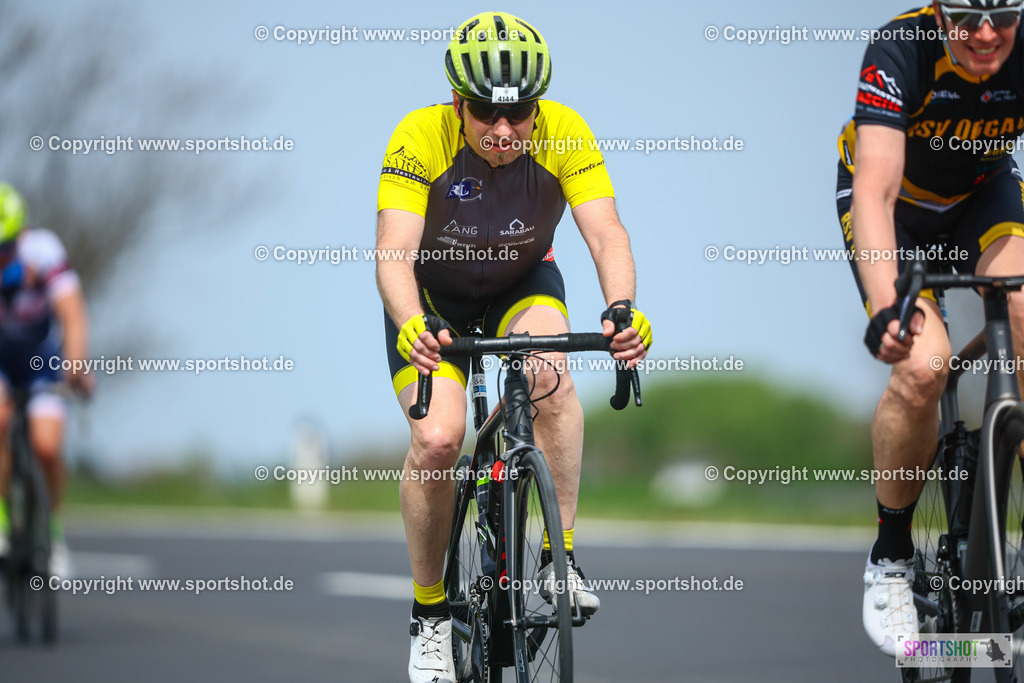 350_TRA56481 | Neusiedlersee Radmarathon 2026@sportshot_your_pictrs #yourpictures#roadtowm2029 #nrm #neusiedlerseeradmarathon #neusiedlersee #neusiedlerseetourismus #burgenland #mörbisch #nrm26 #burgenlandtourismus #voglundco #poweredbyburgenlandtourismus #radsport #rad #marathon #ucigranfondo #visitburgenland #ucigranfondoworldseries