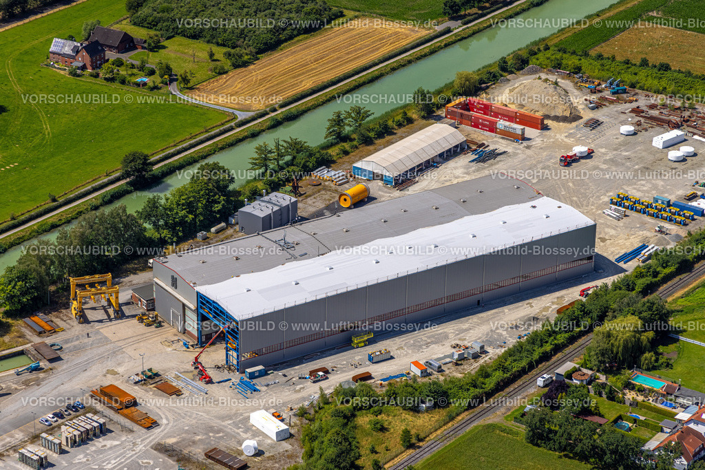Hamm240707203 | Luftbild, Hallenneubau der Firma Hoffmeier, Baustelle einer riesigen Halle am Datteln-Hamm-Kanal, Werksstandort Hafen Kranstraße, Wohnhäuser an der Mühlenstraße, Uentrop, Hamm, Ruhrgebiet, Nordrhein-Westfalen, Deutschland