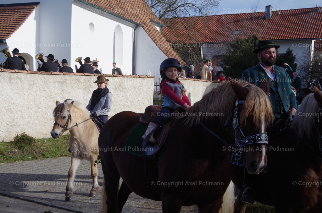 IMGP1161 | fotografiert von Axel PollmannLeonhardi Wallfahrt Benediktbeuern und Murnau, Fronleichnam, Fasching, Landschaft im Loisachtal und Benediktbeuern  - Realisiert mit Pictrs.com