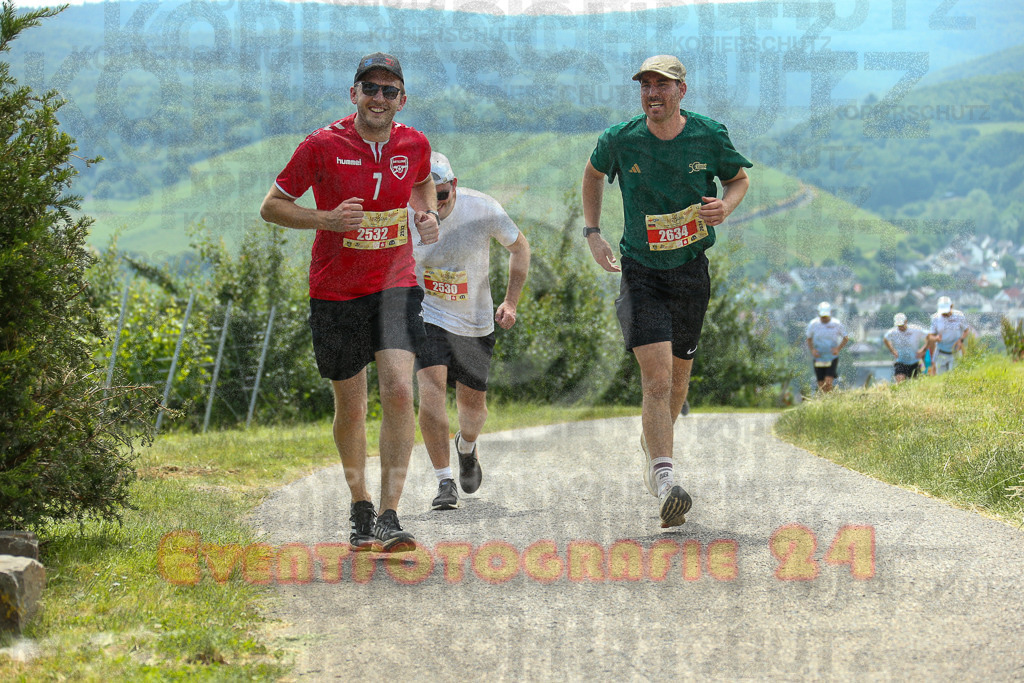 250614_1237_EX1_7533 | Sportfotografie im Rhein-Sieg Kreis, Köln, Bonn, NRW, Rheinland Pfalz, Hessen, etc. Unser Tätigkeitsfeld umfasst den Laufsport vom Volkslauf über den Marathon, Duathlon, Triathon bis zum Ultralauf wie Kölnpfad Ultra oder Schindertrail.