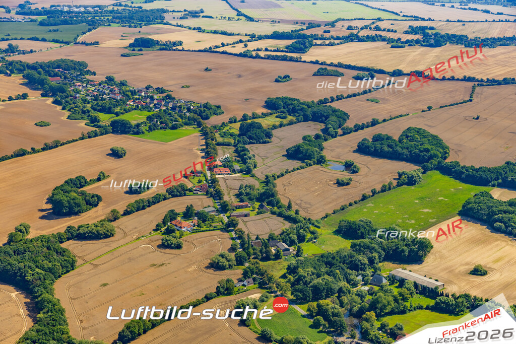 Schrägluftbild  Elmenhorst  Kalkhorst - Das Luftbild wurde 2025 vom UL-Flugzeug heraus erstellt (ohne Drohne- keine Drohnenaufnahme ) - Hochauflösende Luftaufnahme -Nicht vergleichbar mit Google Maps oder Satelittenbilder- Die Geschenkidee !Mit Lizenz und Bildrechte bestellbar
