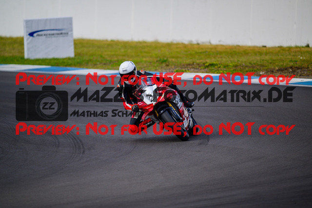 MaZZes_Fotomatrix_20250421_6007705_1954 | ROT