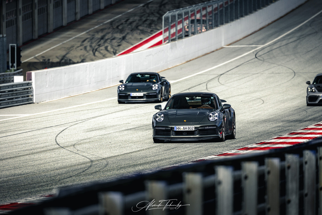 R6PZ2387 _Alexander Tschuncky | Entdecken Sie die faszinierende Welt von Alexander Tschuncky Arts: Kreative Fotografie, atemberaubende Automobilkunst und hochwertiger Bilderdruck. Lassen Sie sich inspirieren! - Realisiert mit Pictrs.com