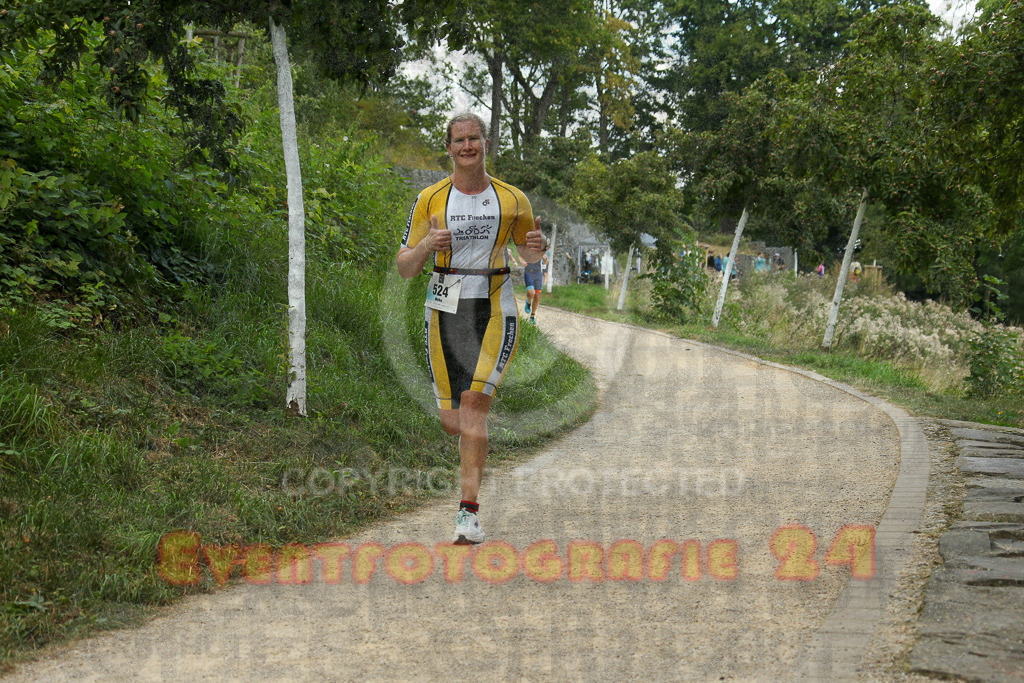 250824_1359_EX1_4494 | Sportfotografie im Rhein-Sieg Kreis, Köln, Bonn, NRW, Rheinland Pfalz, Hessen, etc. Unser Tätigkeitsfeld umfasst den Laufsport vom Volkslauf über den Marathon, Duathlon, Triathon bis zum Ultralauf wie Kölnpfad Ultra oder Schindertrail.