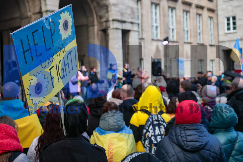 SES_BOCUKR20240223-14 | bond - Realisiert mit Pictrs.com