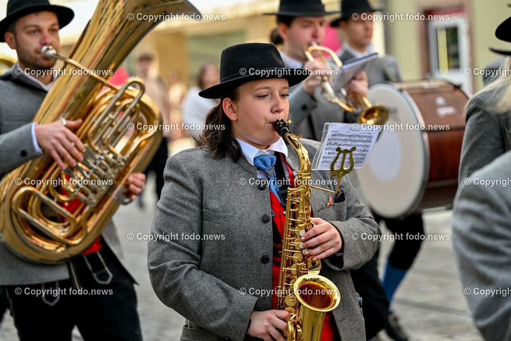 Hauptplatz Linz_ 1. Mai Umzug 2024_ 01.05.2024-3 | 01.05.2024, Hauptplatz Linz, AUT, Hauptplatz Linz, im Bild 1. Mai Umzug 2024 Linz Hauptplatz, SPOE 