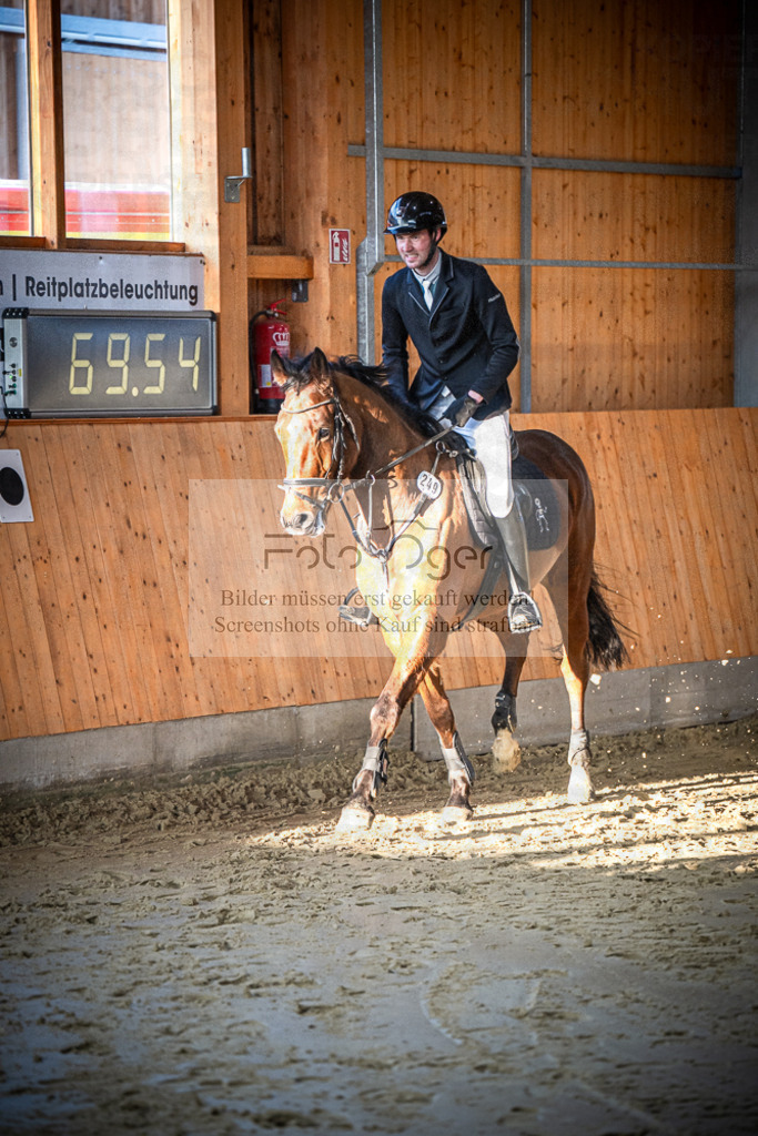 DOS_0233 | Entdecke hochwertige Reitturnierfotos von Foto Oger. Professionell, emotional und authentisch – jetzt Lieblingsmomente im Shop bestellen.Deutschlandweite Turnierfotografie. - Realisiert mit Pictrs.com