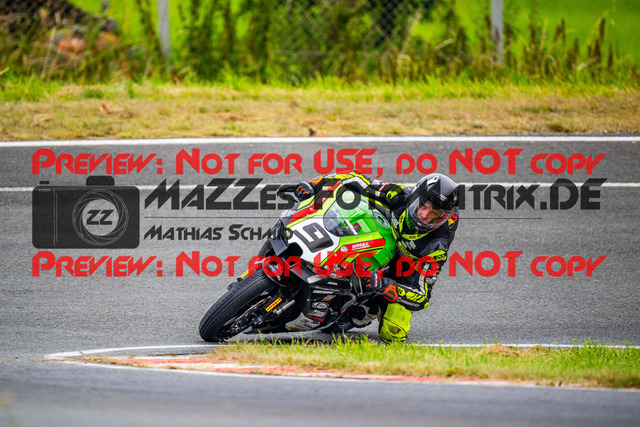 MaZZes_FotoMatrix_240726_6007705_1596 | STK