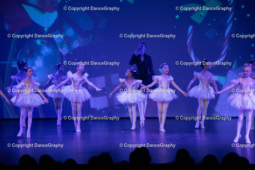 GPHY2466 | DanceGraphy - Realisiert mit Pictrs.com