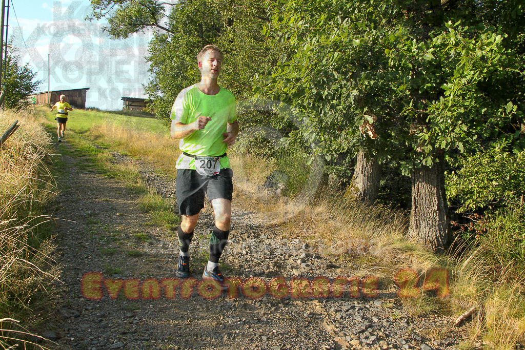 250801_1915_EV4_8398 | Sportfotografie im Rhein-Sieg Kreis, Köln, Bonn, NRW, Rheinland Pfalz, Hessen, etc. Unser Tätigkeitsfeld umfasst den Laufsport vom Volkslauf über den Marathon, Duathlon, Triathon bis zum Ultralauf wie Kölnpfad Ultra oder Schindertrail.