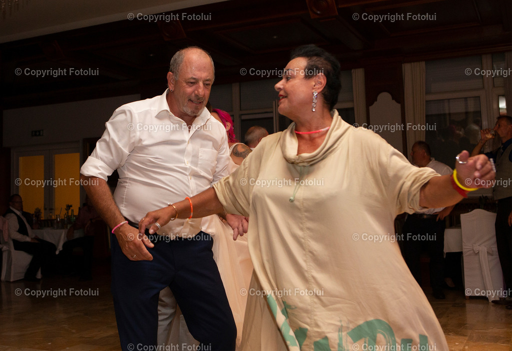 KERSTINFREDYHOCHZEIT_260822_220 | bilder, linz, photo, foto, fussball, sport, fotolui, bundesliga