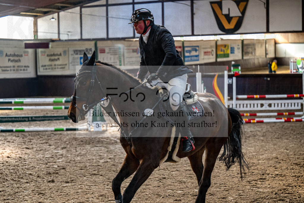 20240308-DOS_3304 | Entdecke hochwertige Reitturnierfotos von Foto Oger. Professionell, emotional und authentisch – jetzt Lieblingsmomente im Shop bestellen.Deutschlandweite Turnierfotografie. - Realisiert mit Pictrs.com