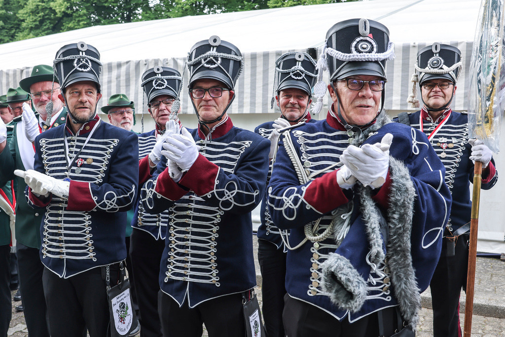 top-top.de 240601-092 | Foto, Video, Fotografie, Videografie, Fotobox, DJ, Discjockey, Musik, Musikbox, Veranstaltung, Photobooth, Amazon, Ebay, Buchtipp, Bestseller, Autor, Verlag, Buch, Wesel, Hamminkeln, NRW, Dinslaken, Rees, Drohne, Hochzeit, Party, Fotobox, Wesel, Fotograf