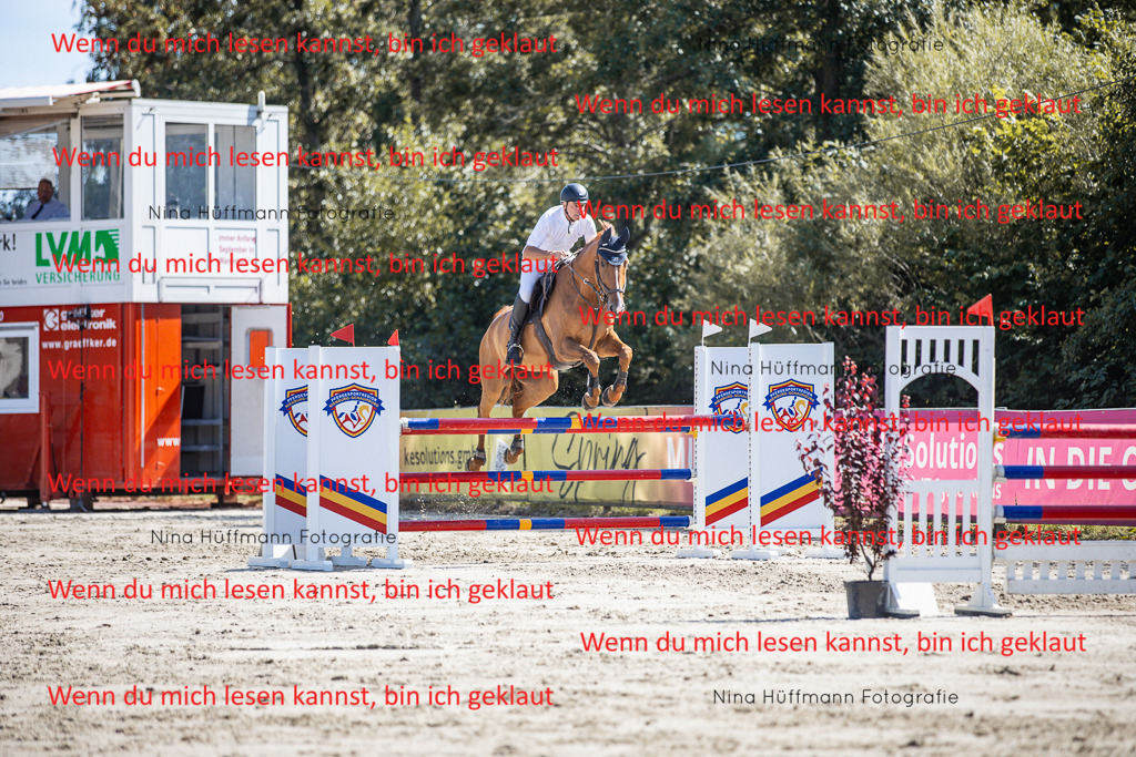 BK1A6922 | Turnierbilder Turnierfotos Nina Hüffmann Turnierfotografie Pferdefotografie Tierzeichnung Haustierzeichnung Pferdezeichnung Hundezeichnung Videograf  - Realisiert mit Pictrs.com