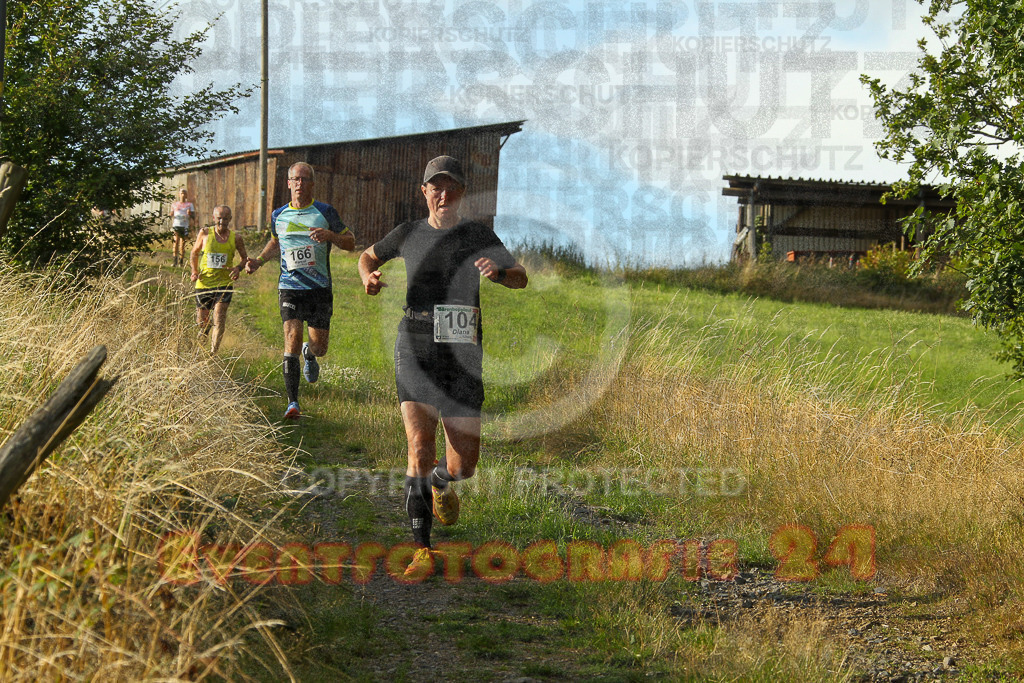 250801_1908_EV4_8120 | Sportfotografie im Rhein-Sieg Kreis, Köln, Bonn, NRW, Rheinland Pfalz, Hessen, etc. Unser Tätigkeitsfeld umfasst den Laufsport vom Volkslauf über den Marathon, Duathlon, Triathon bis zum Ultralauf wie Kölnpfad Ultra oder Schindertrail.