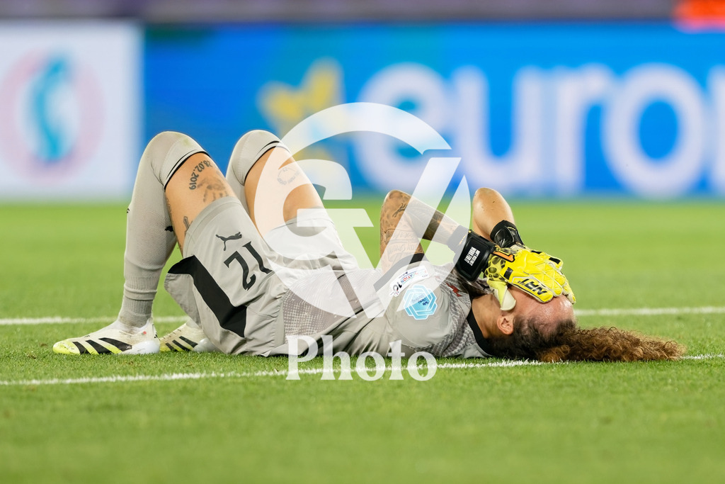 Portugal v Belgium: UEFA Women's EURO 2025 Group B | SION, SWITZERLAND - JULY 11: Patricia Morais of Portugal looks dejected after loosing during the UEFA Women's EURO 2025 Group B match between Portugal and Belgium at Stade de Tourbillon on July 11, 2025 in Sion, Switzerland. (Photo by Giuseppe Velletri/Sports Press Photo/Getty Images)